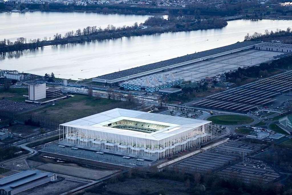 Campanile Bordeaux Nord - Le Lac Hotel Удобства снимка